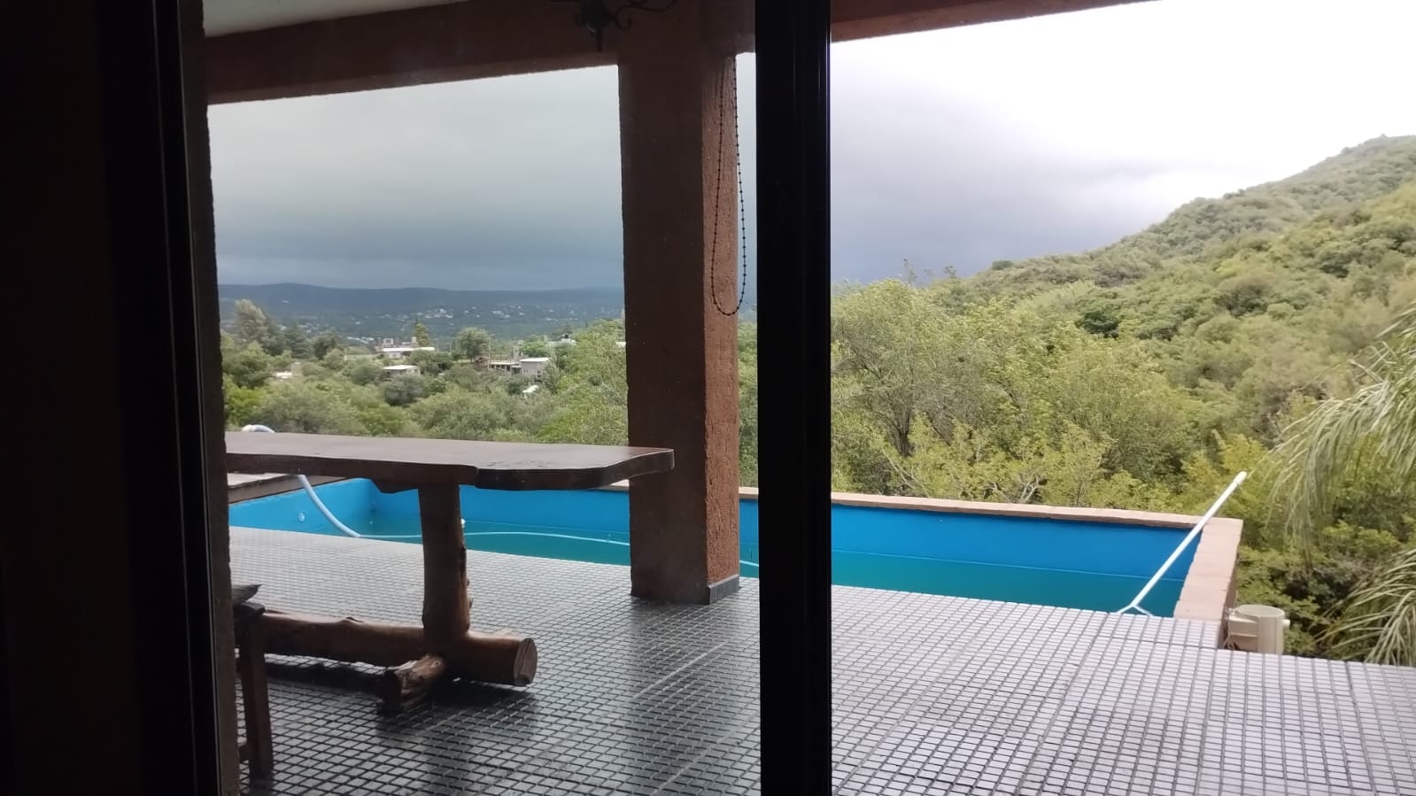 gran lote con casa de categoría y departamento a estrenar gran lote con casa de categoría y departamento a estrenar