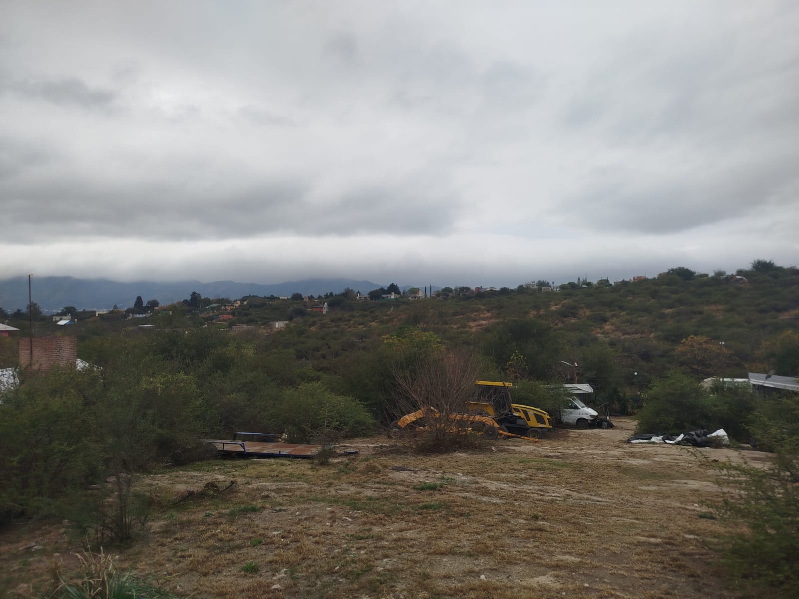 excelente propiedad en venta – villa parque siquiman | dos lotes excelente propiedad en venta – villa parque siquiman | dos lotes